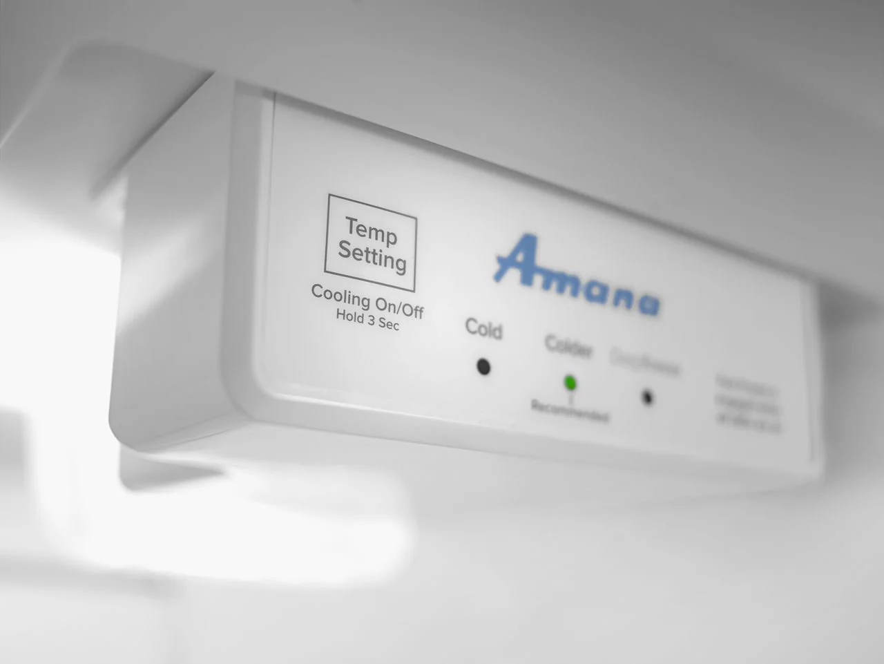 Amana White Frost Free Upright Freezer (16 Cu. Ft)- AFZ33X16DW - Image 5