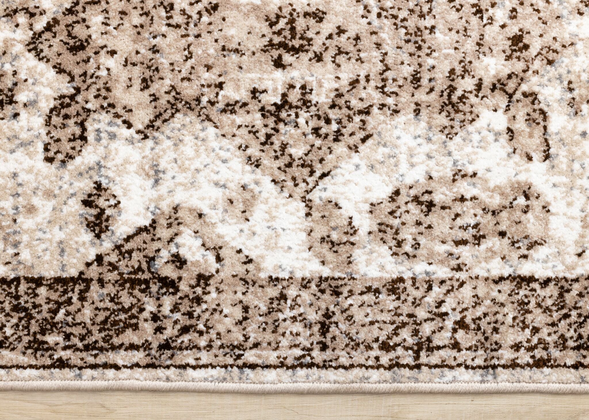Antique Charm 5'3" x 7'7" Distressed Classic Area Rug - Brown, Grey, White - Image 7