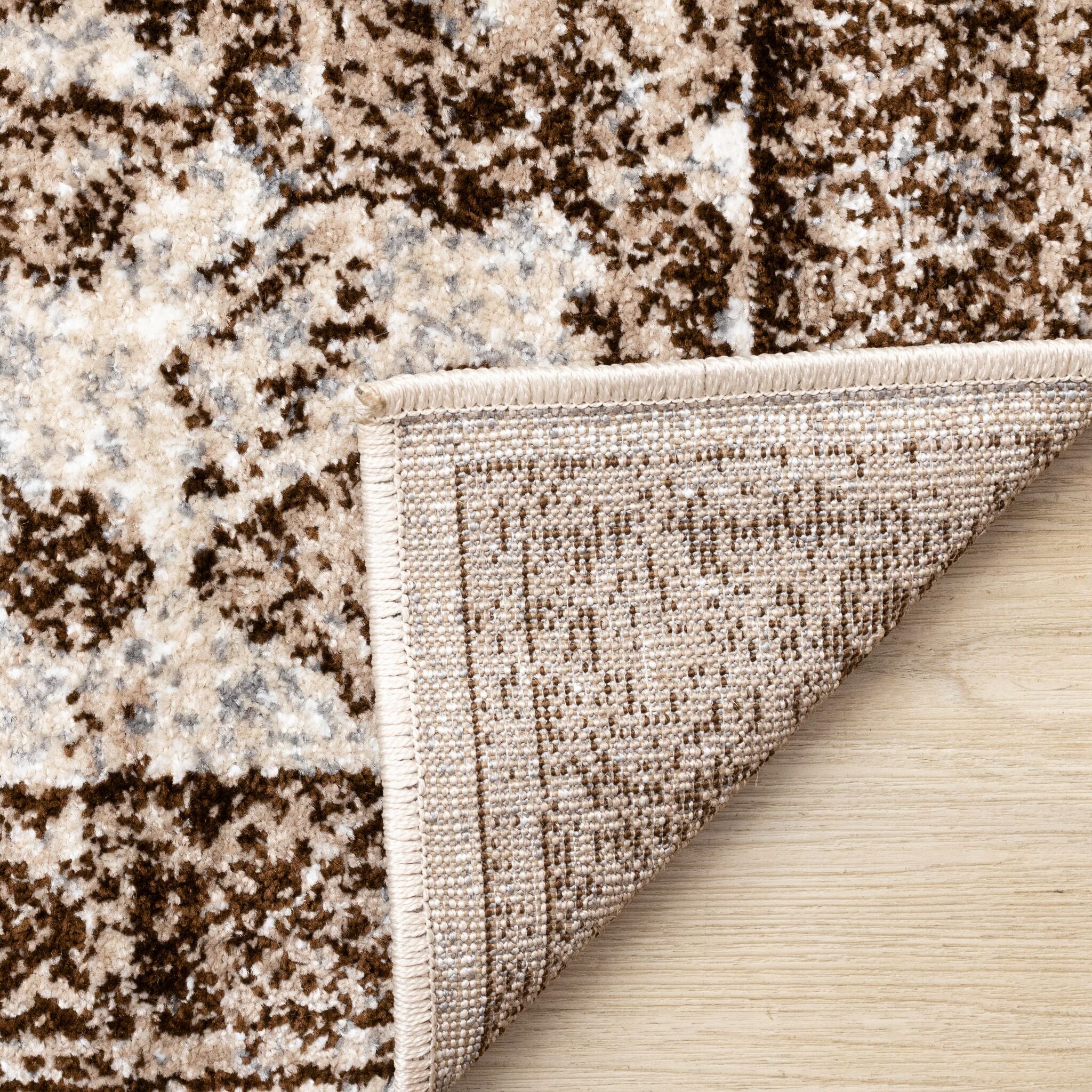 Antique Charm 6'7" x 9'6" Distressed Classic Area Rug - Brown, Grey, White - Image 8