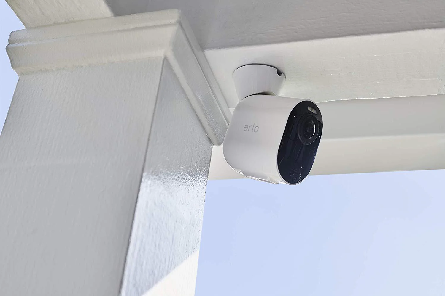 Arlo Ultra 4K UHD Wire-Free Security Camera System with 2 Cameras - VMS5240-100PAS - Image 4