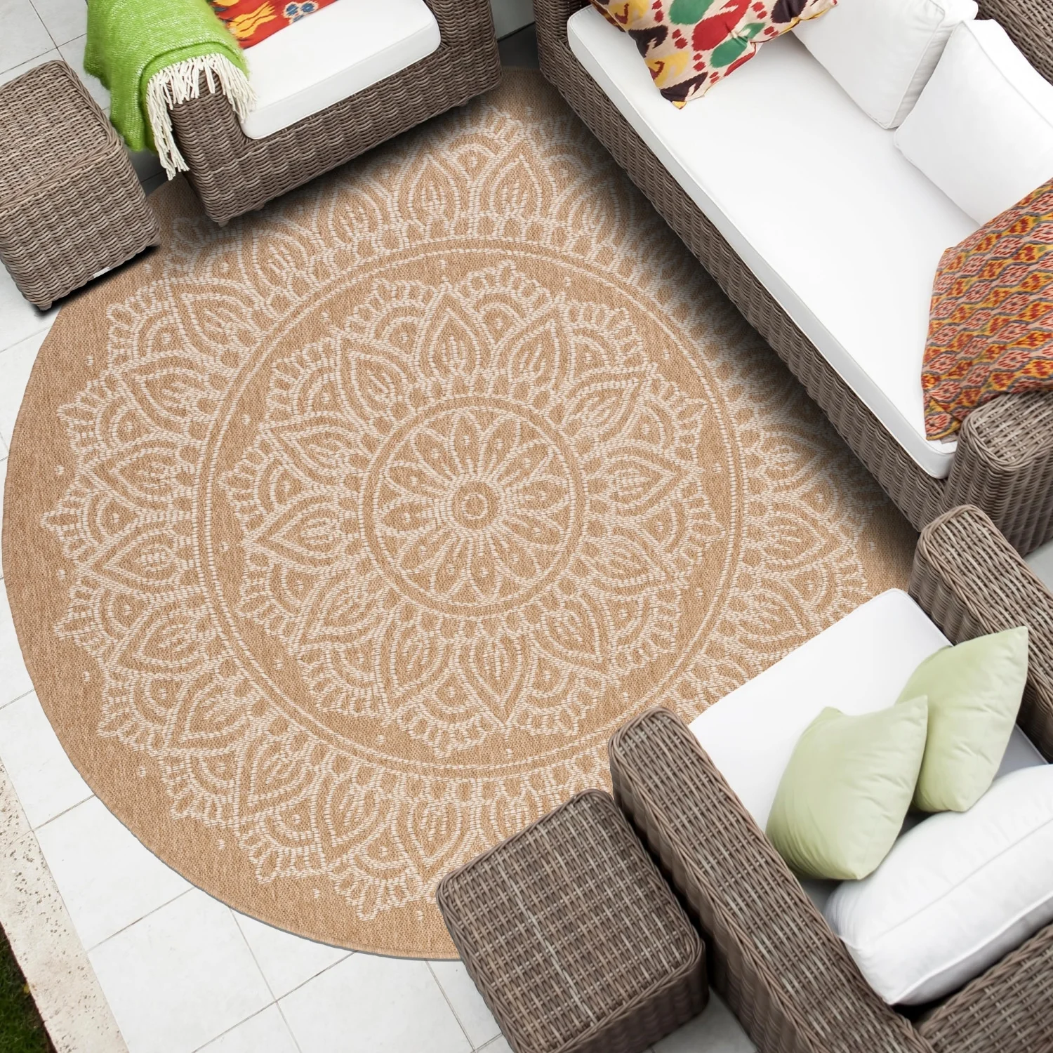 Avanos Medallion Indoor/Outdoor Rug - 6ft Round - Beige/White - Image 5