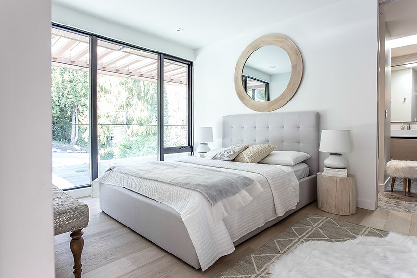 Ayothaya Upholstered Platform King Bed - Horizon Grey - Image 2