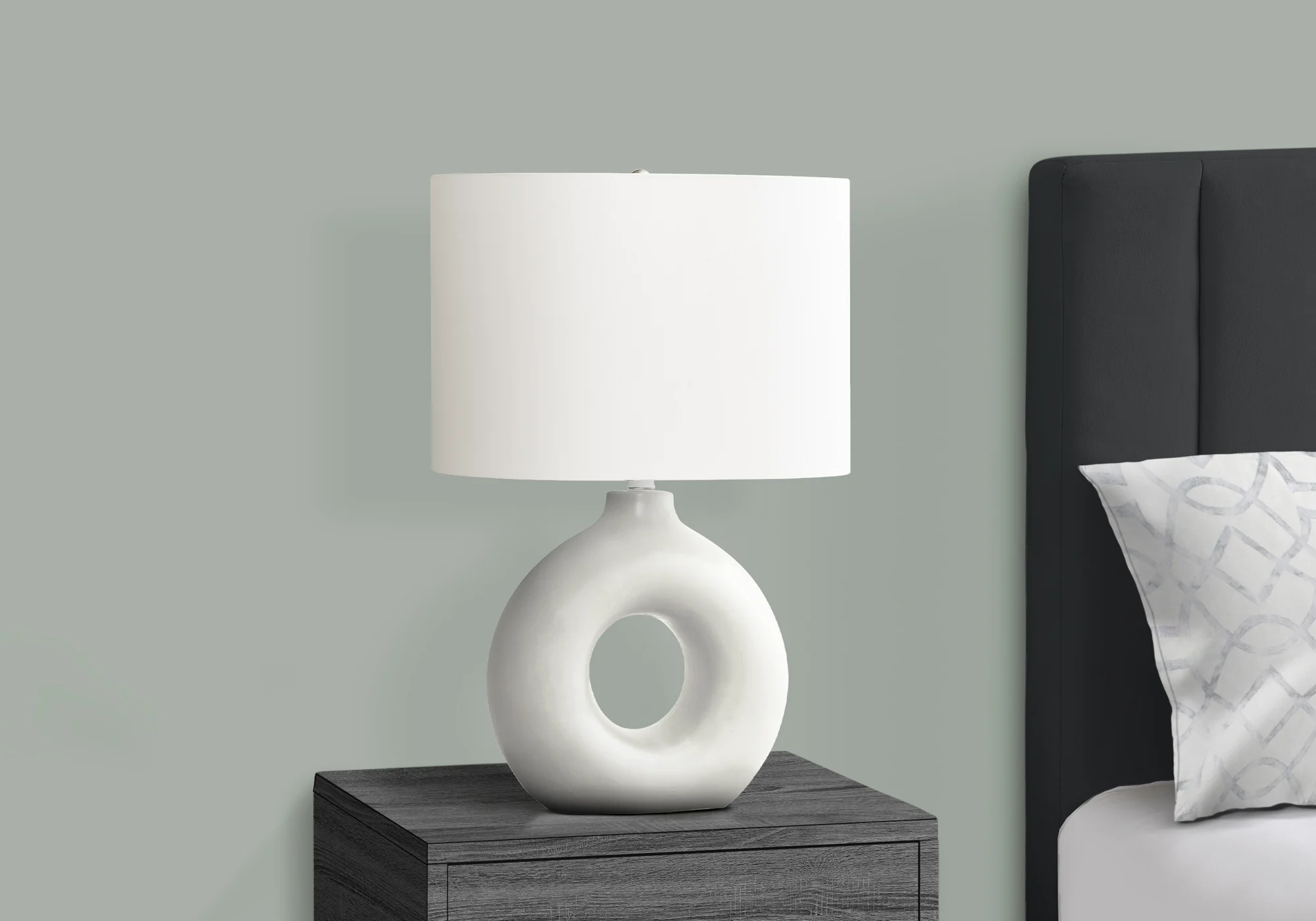 Birch Table Lamp - White - Image 4