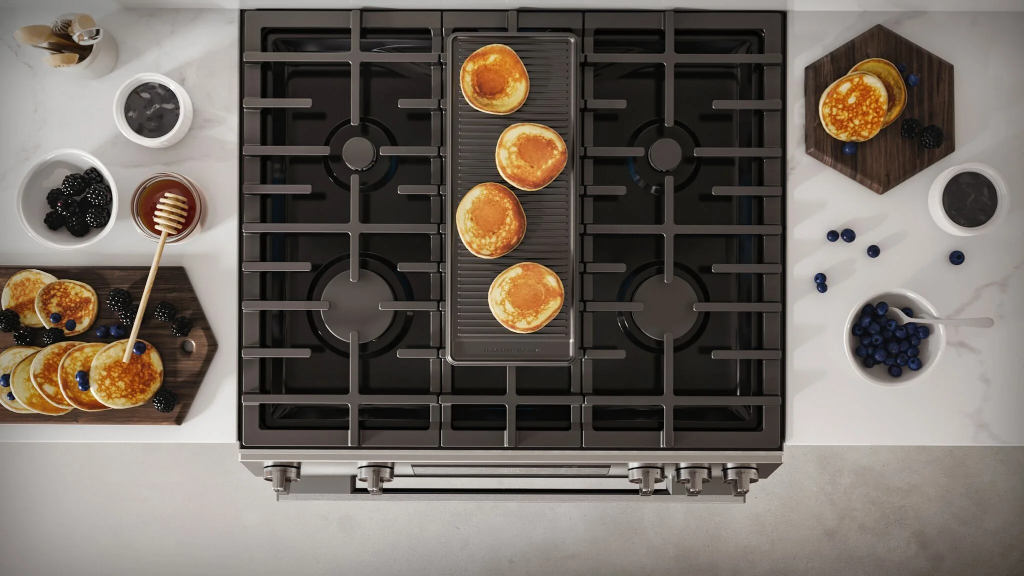 Bosch Stainless Steel 100 Series Slide-In Gas Range (5.8 Cu. Ft) - HGF1050MUC - Image 7