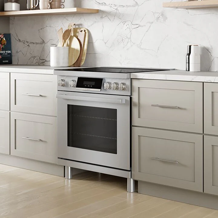 Bosch Stainless Steel 30" Industrial-Style Electric Induction Range (3.9 cu. ft.) - HIS8055C - Image 10