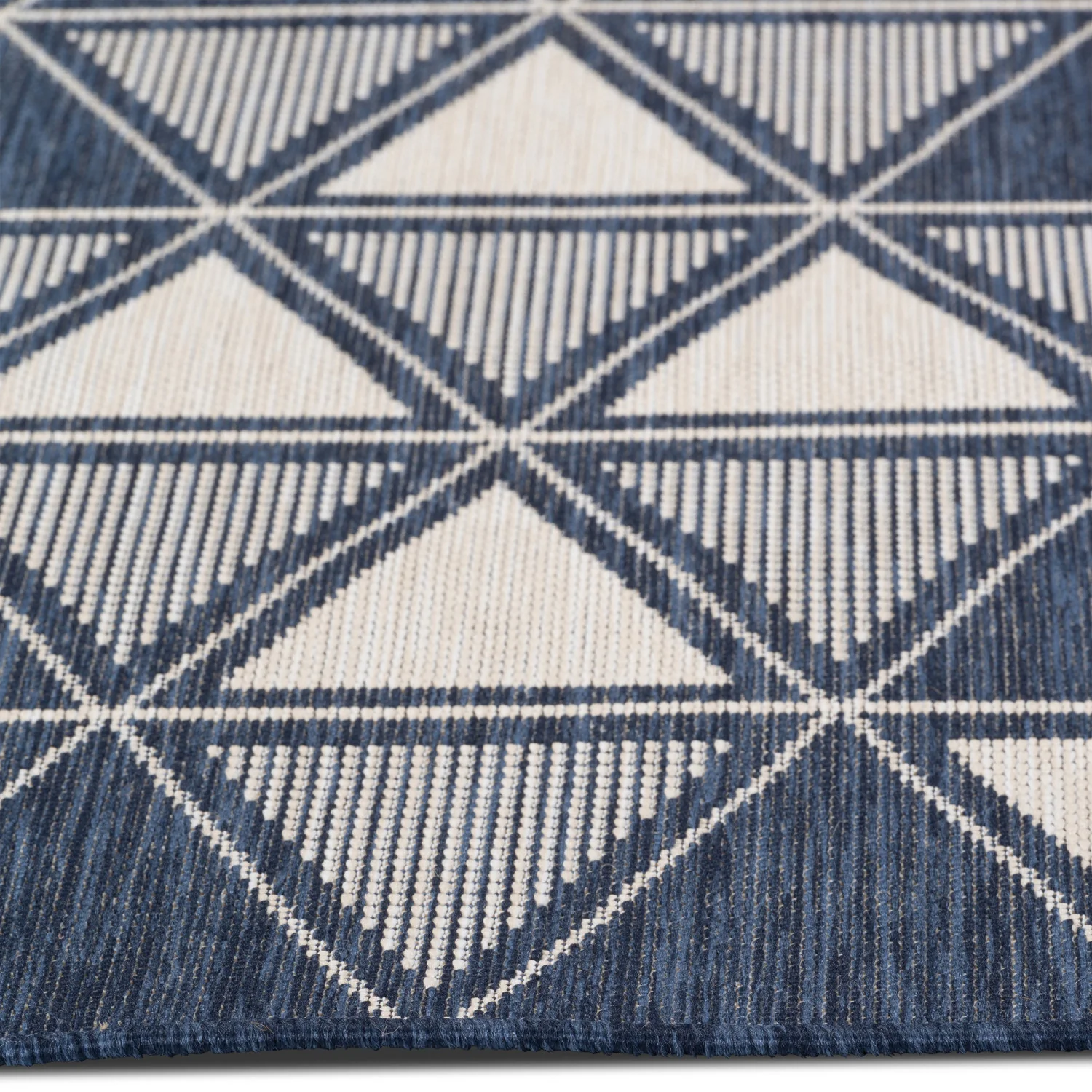 Cabana Triangles Indoor/Outdoor Rug - 6' x 9' - Blue - Image 3