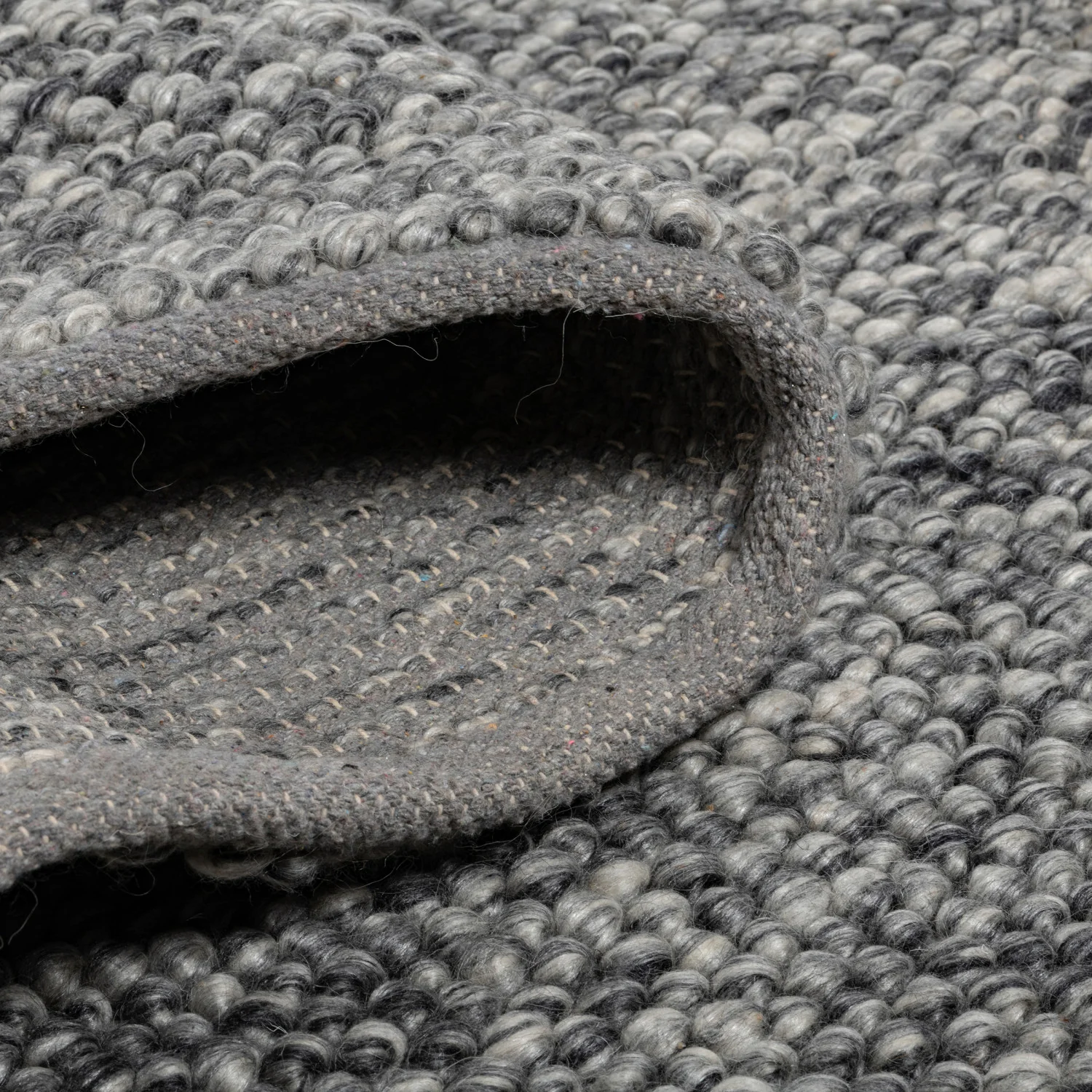 Calabria Pebbles Rug - 5' x 8' - Grey/Charcoal - Image 5