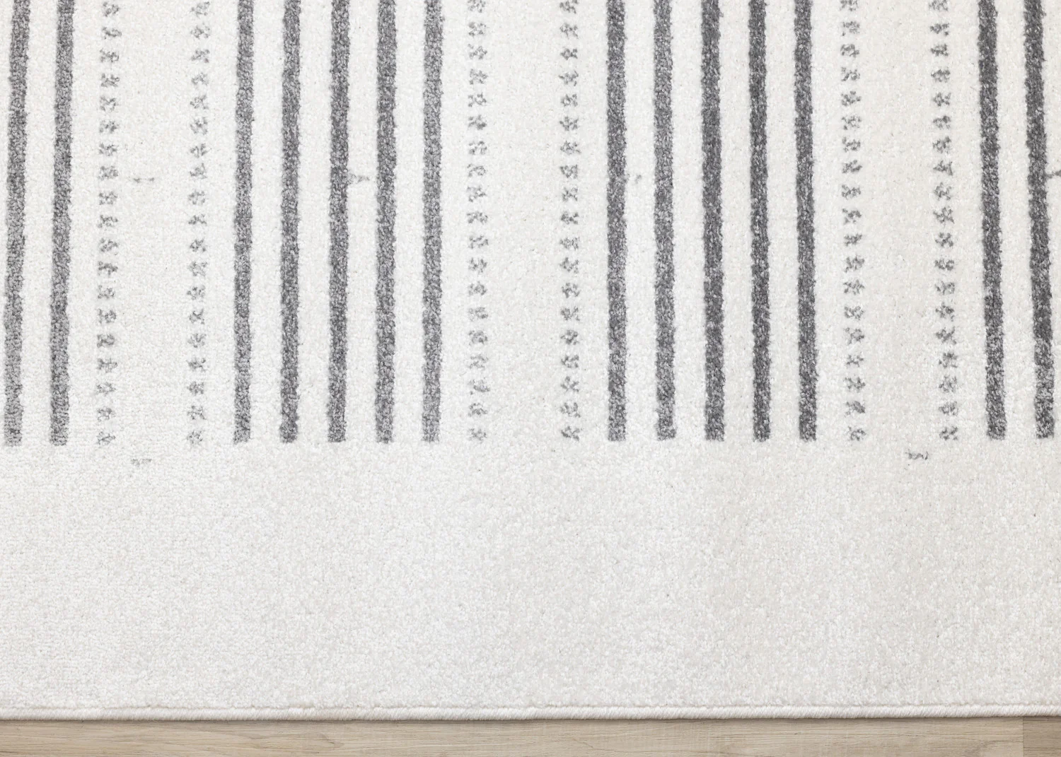 Claremont Sleek Modern Lines Area Rug - 5' X 8' - White/Grey - Image 9