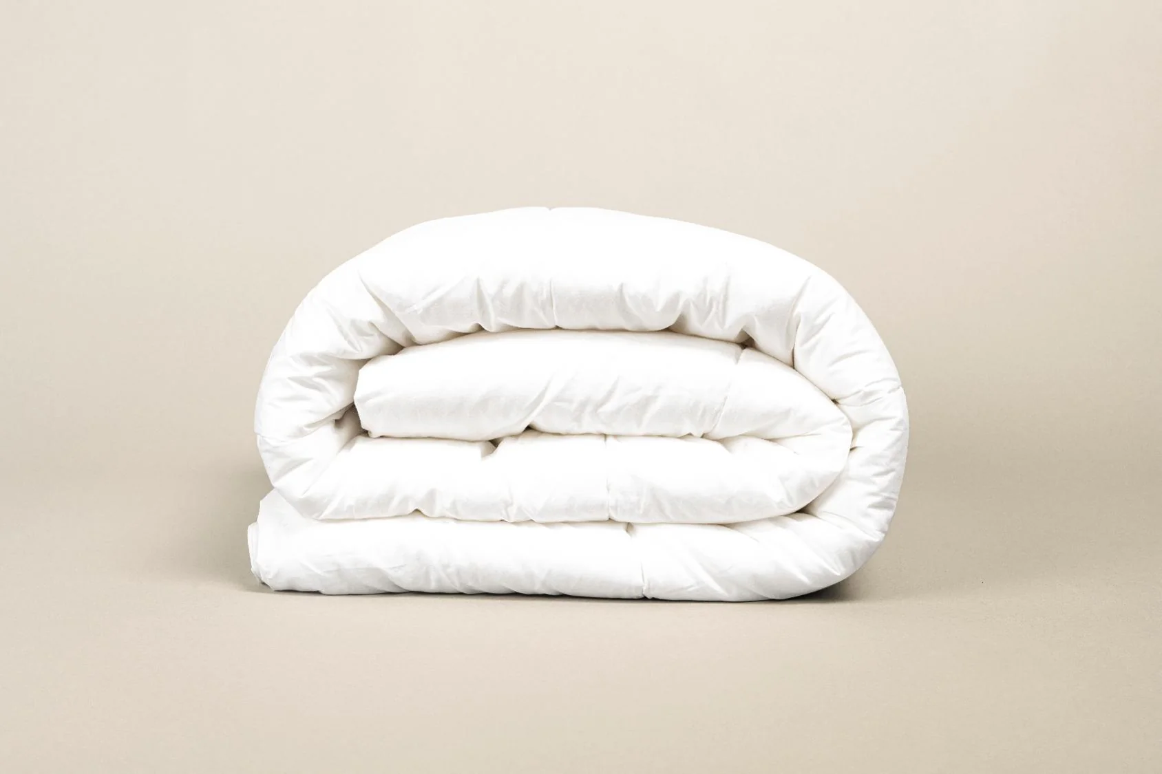 Cotton House 100% Natural Wool King Duvet - White - Image 2