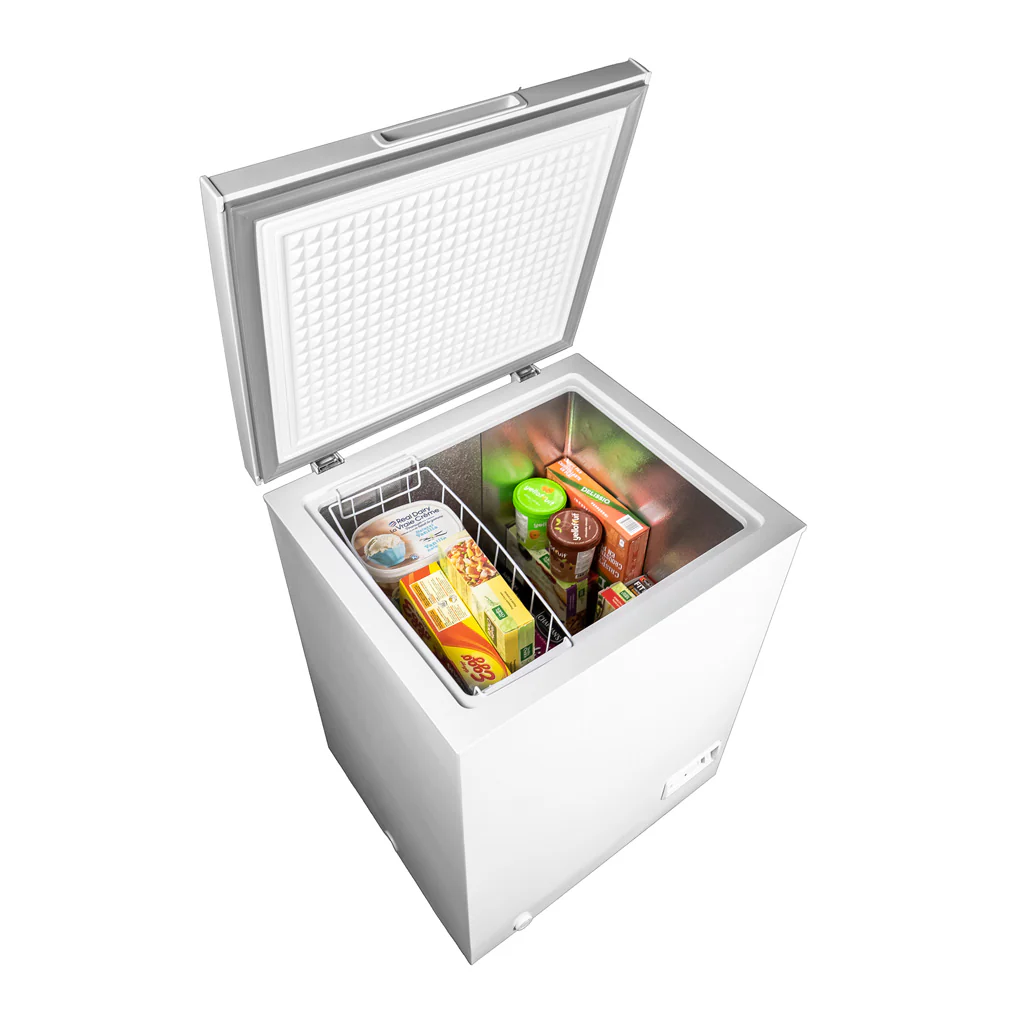 Danby 5.0 cu. ft. Square Model Chest Freezer in White - DCF050A5WDB - Image 3