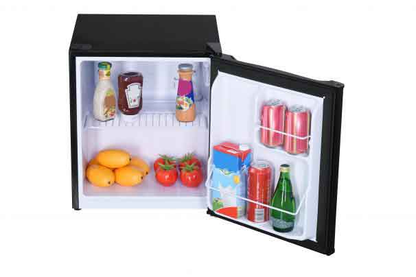 Danby Black Mini Fridge (1.6 Cu.Ft.) - DAR016B1BM - Image 4