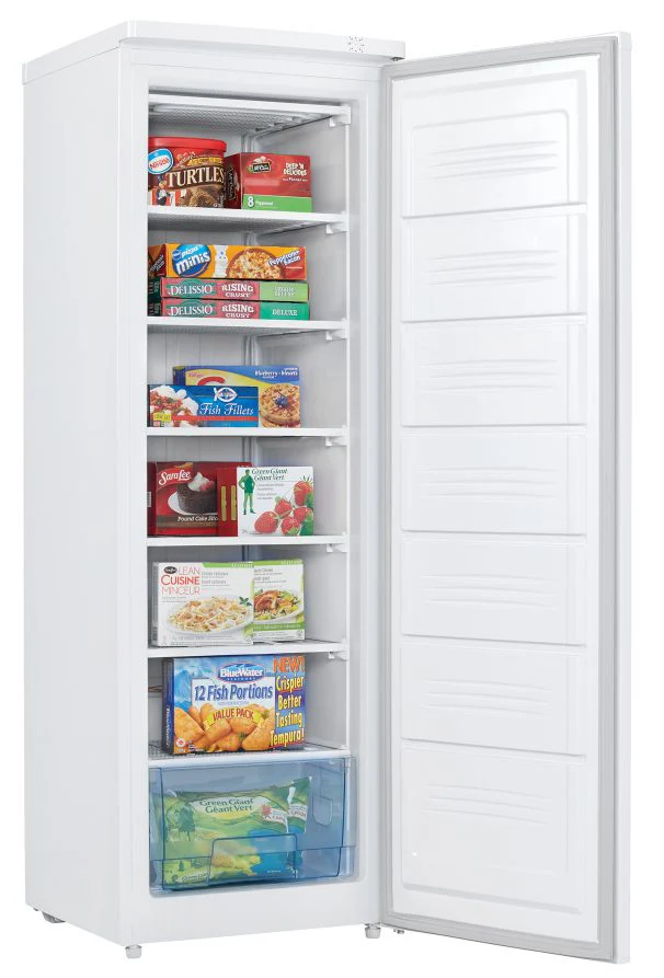 Danby White Manual Defrost Upright Freezer (7.1 Cu.Ft.) - DUF071A3WDB - Image 3