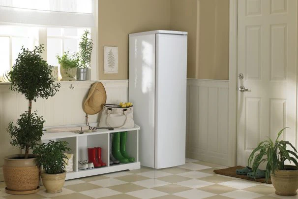 Danby White Manual Defrost Upright Freezer (7.1 Cu.Ft.) - DUF071A3WDB - Image 4