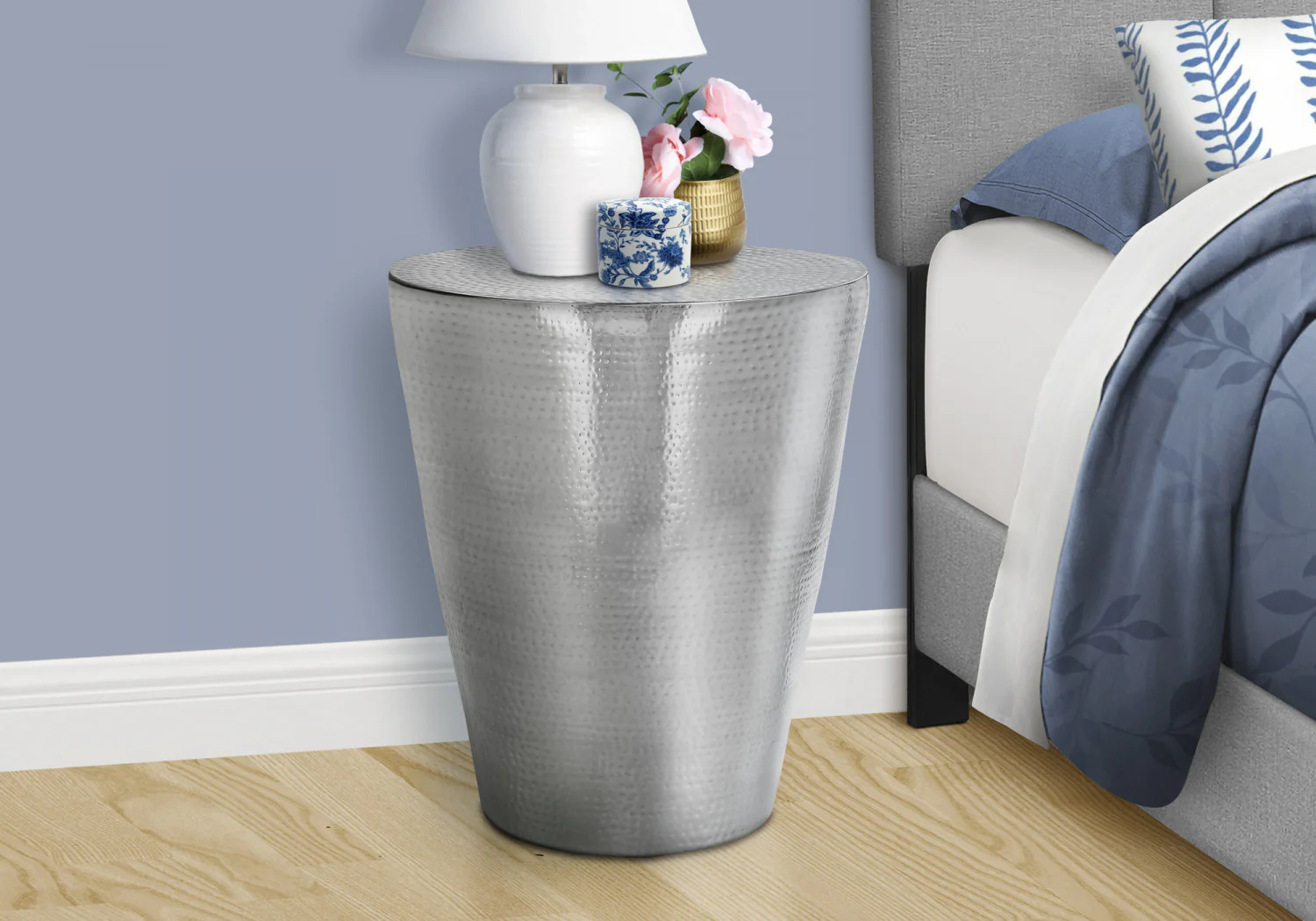 Dario Side Table - Chrome - Image 9