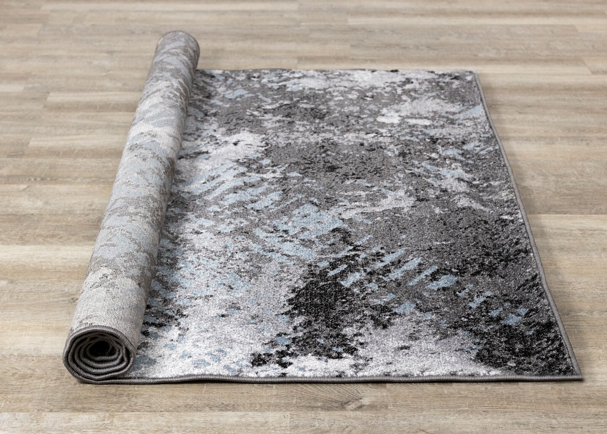 Dawn 5'3" x 7'7" Worn Crosshatch Area Rug - Grey, Blue - Image 8