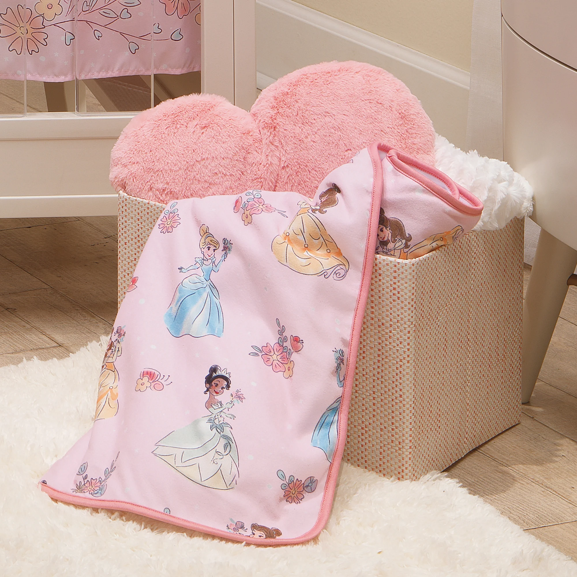 Disney Princesses Blanket - Image 6