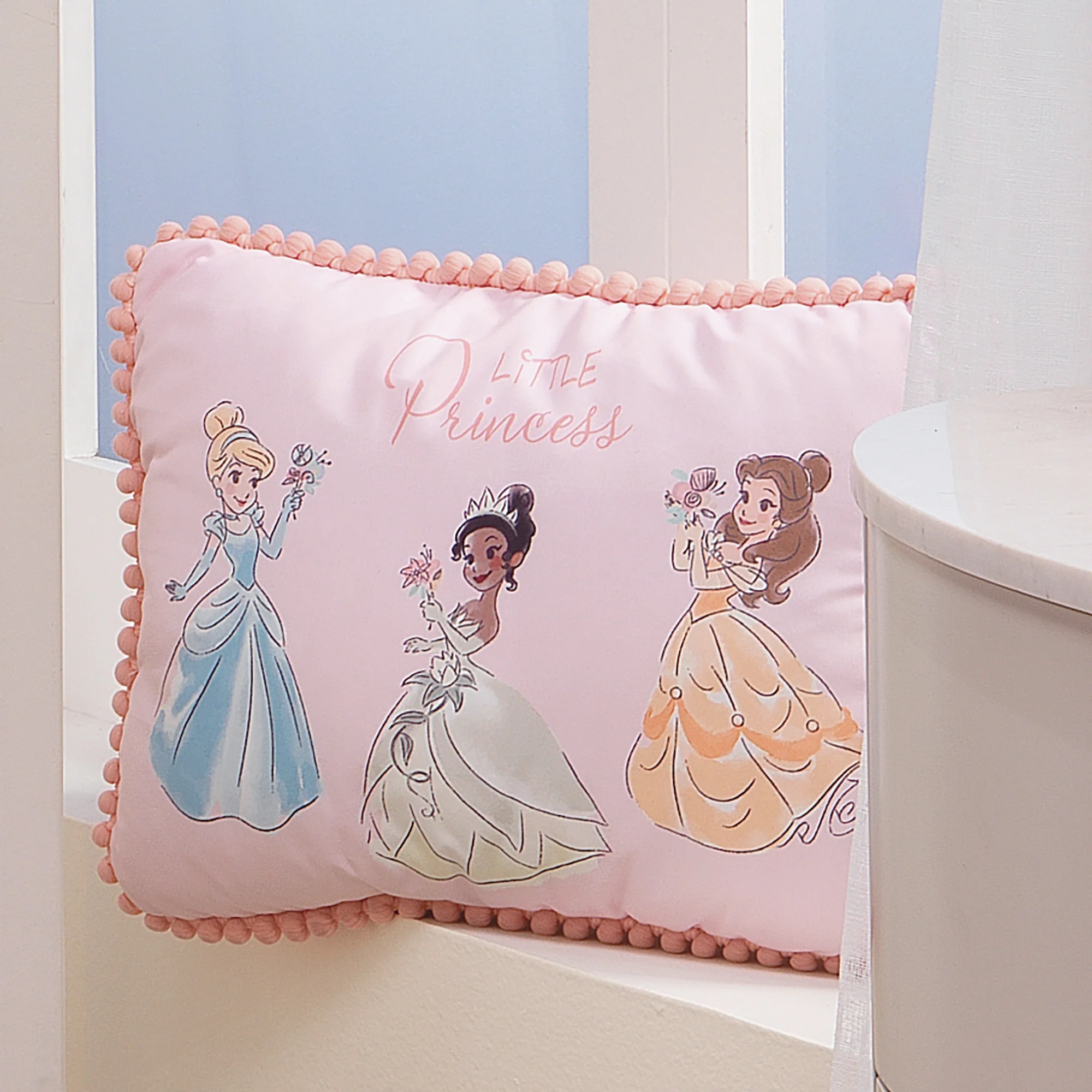 Disney Princesses Pillow - Image 3