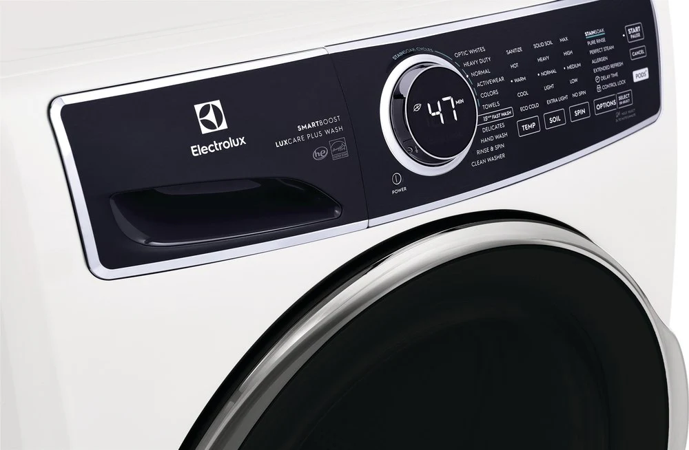 Electrolux White Front Load Steam Washer (5.2 Cu. Ft.) - ELFW7637AW - Image 4