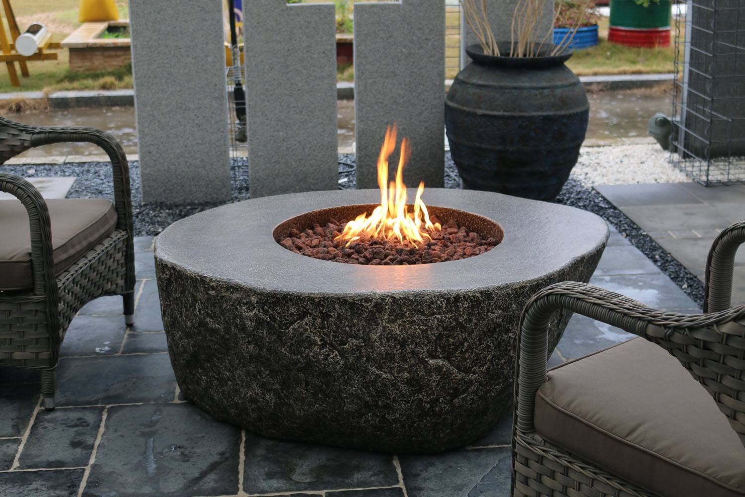 Fiery Vesuvius Fire Table - Propane - Image 5