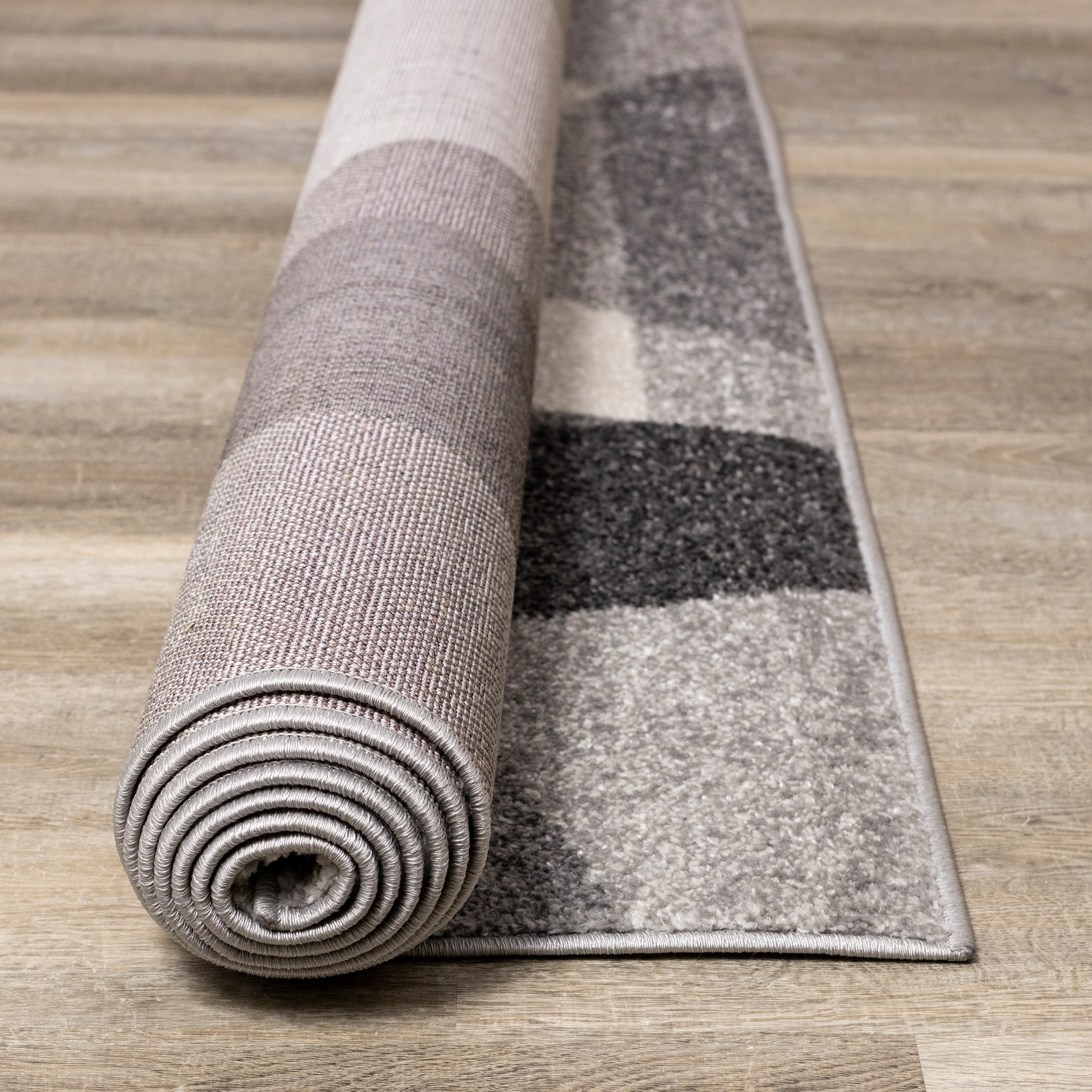 Focus 5'3" x 7'7" Geometric Shapes Area Rug - Grey, White - Image 11