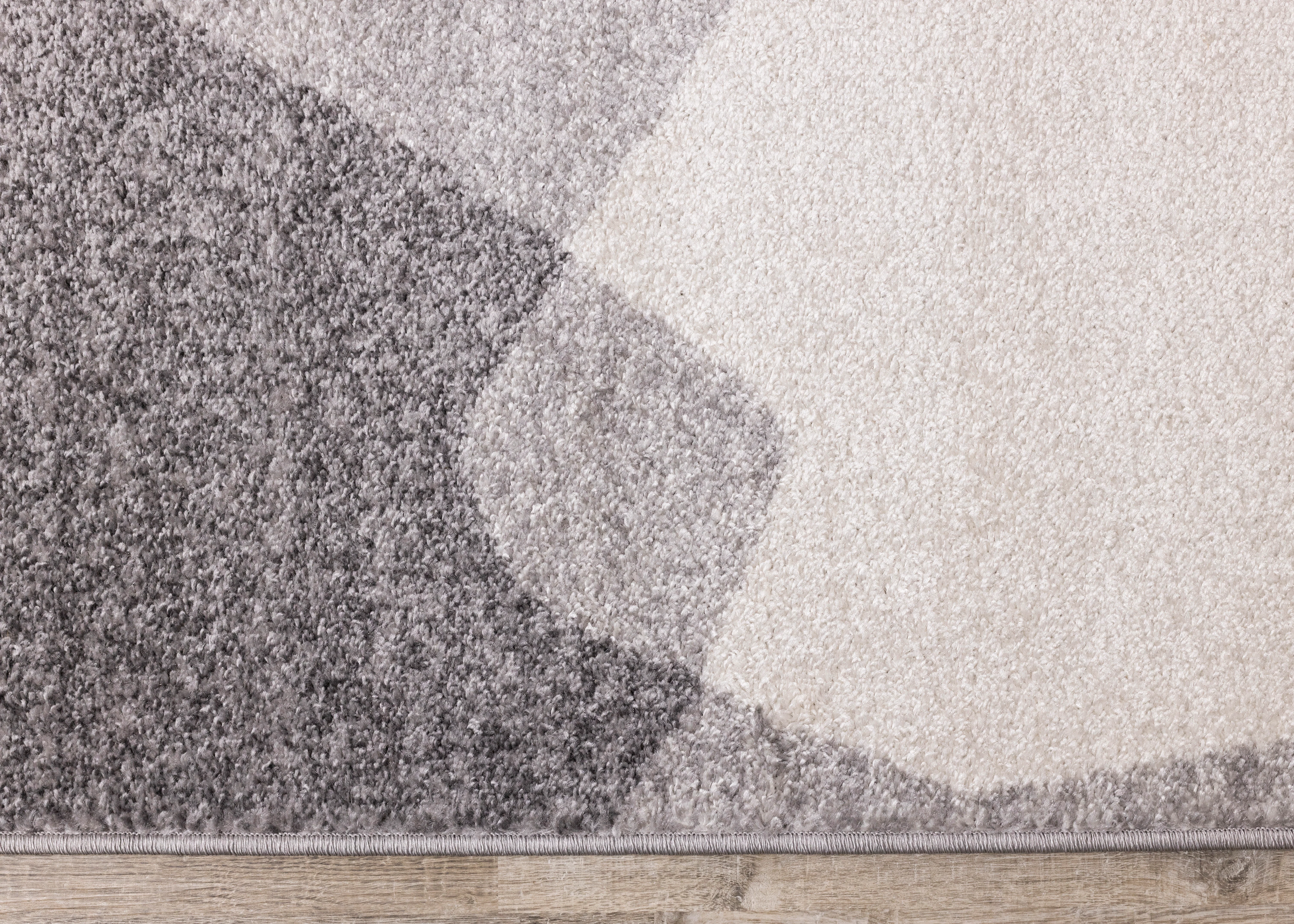Focus 5'3" x 7'7" Geometric Shapes Area Rug - Grey, White - Image 6