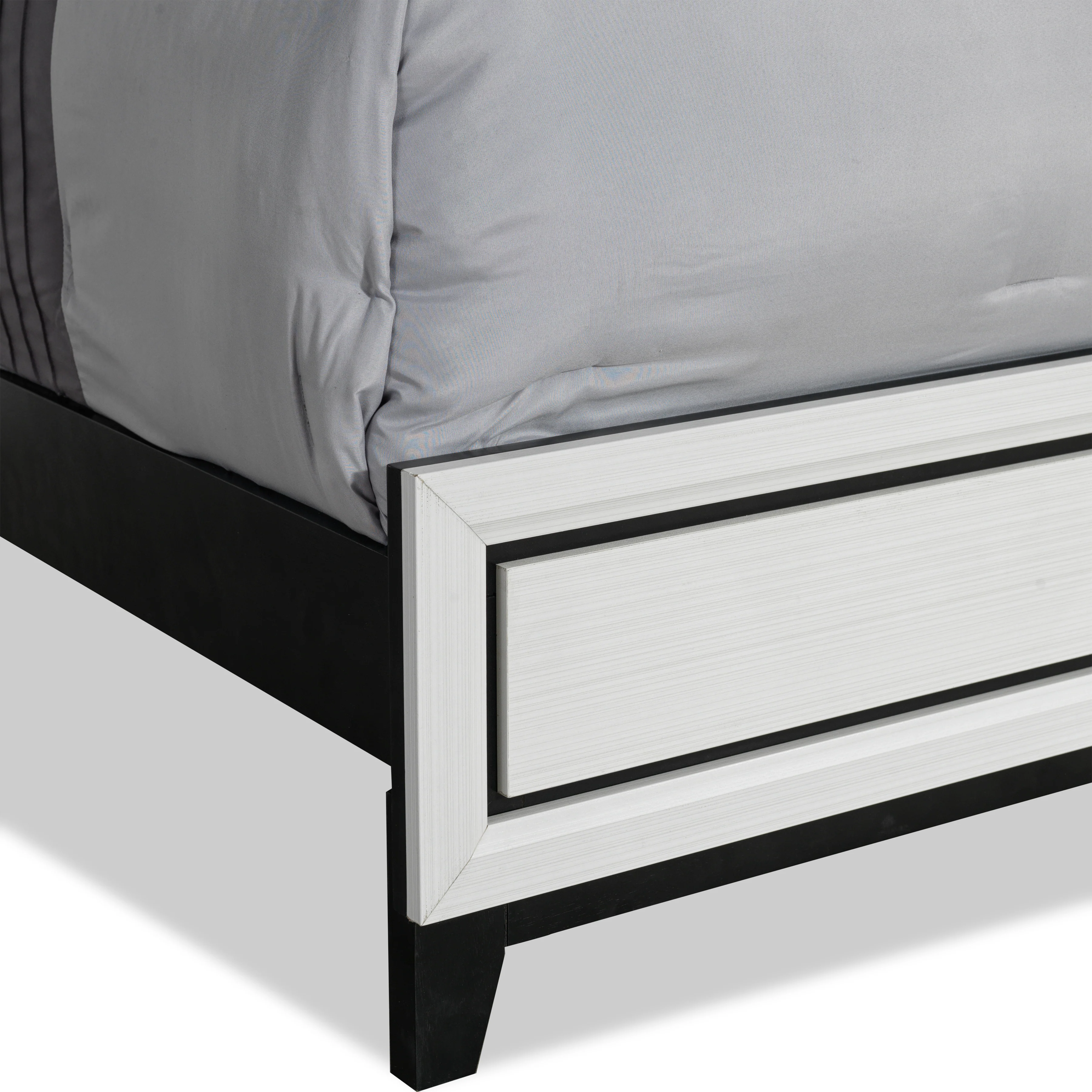 Fog 5-Piece Full Bedroom Package - White, Black - Image 4