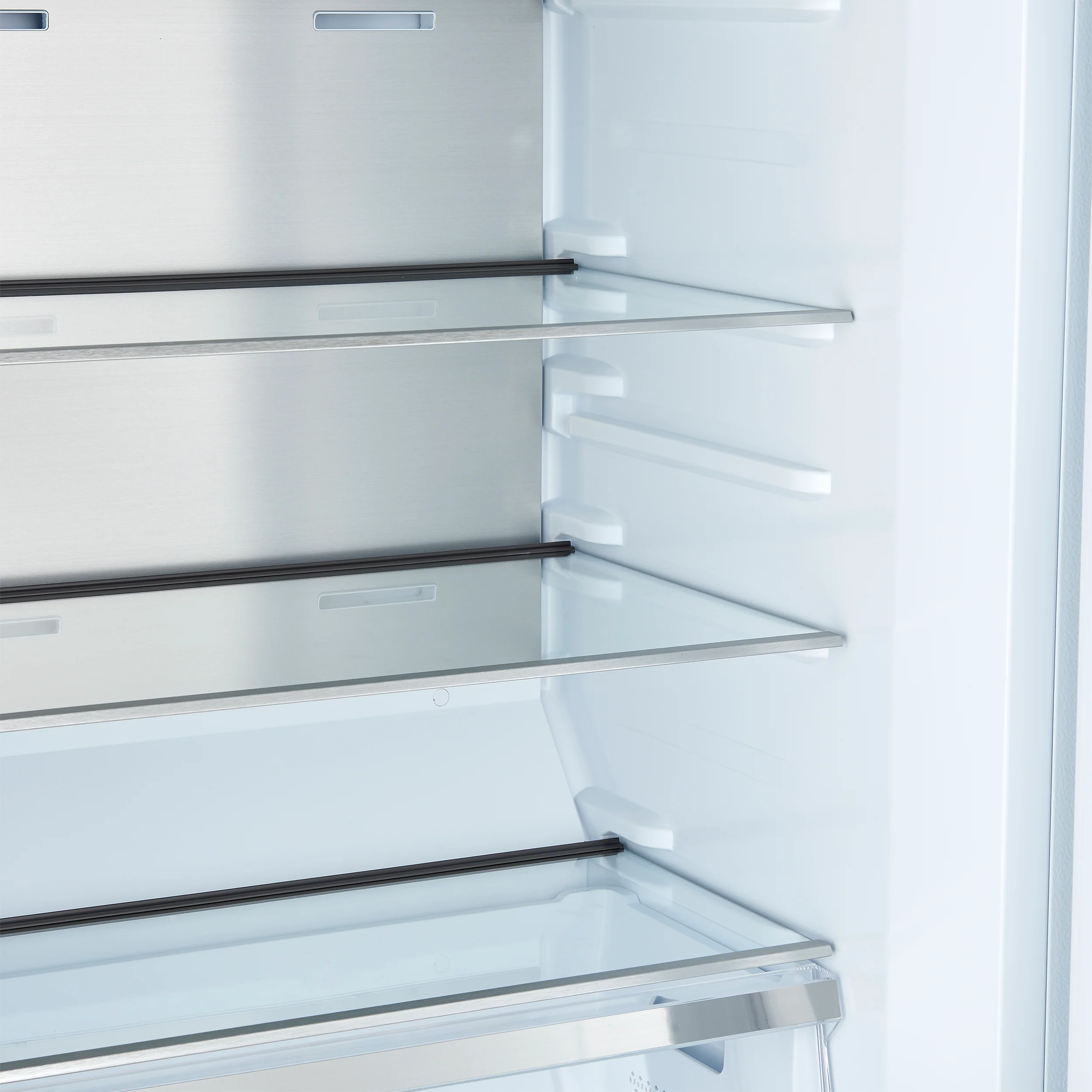 Forno Maderno 28" White Convertible Refrigerator/Freezer with Right Swing Door (13.6 Cu. Ft.) - FFFFD1722-28WHT-RS - Image 7
