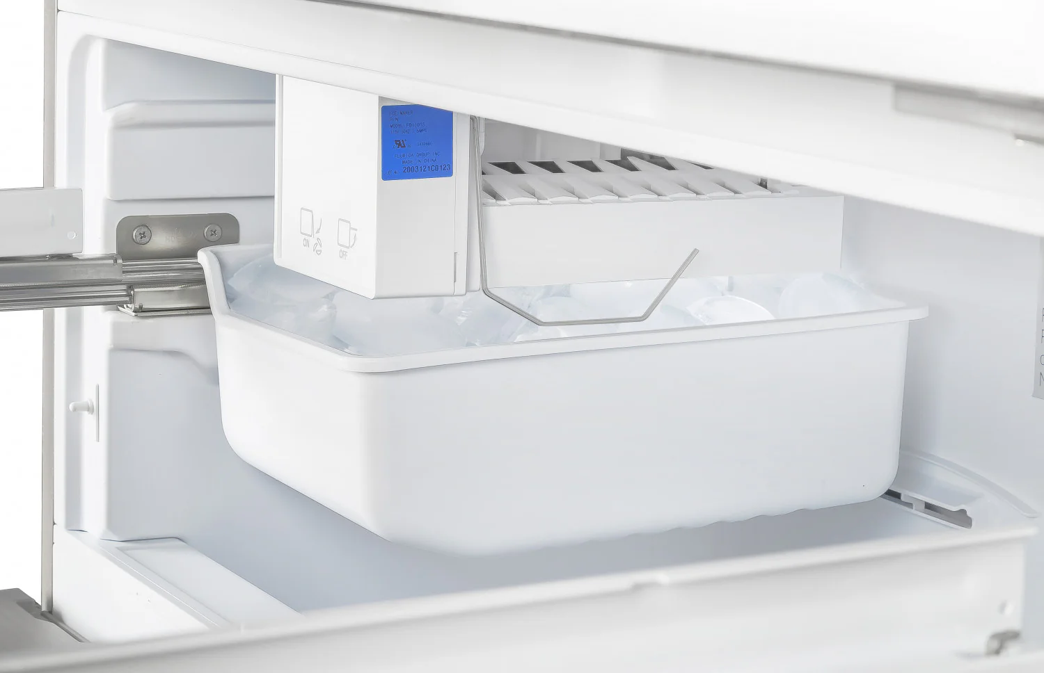 Forno Moena 36" 19.2 Cu.Ft. Stainless Steel Counter-Depth French Door Refrigerator with Ice Maker - FFRBI1820-36SB - Image 13