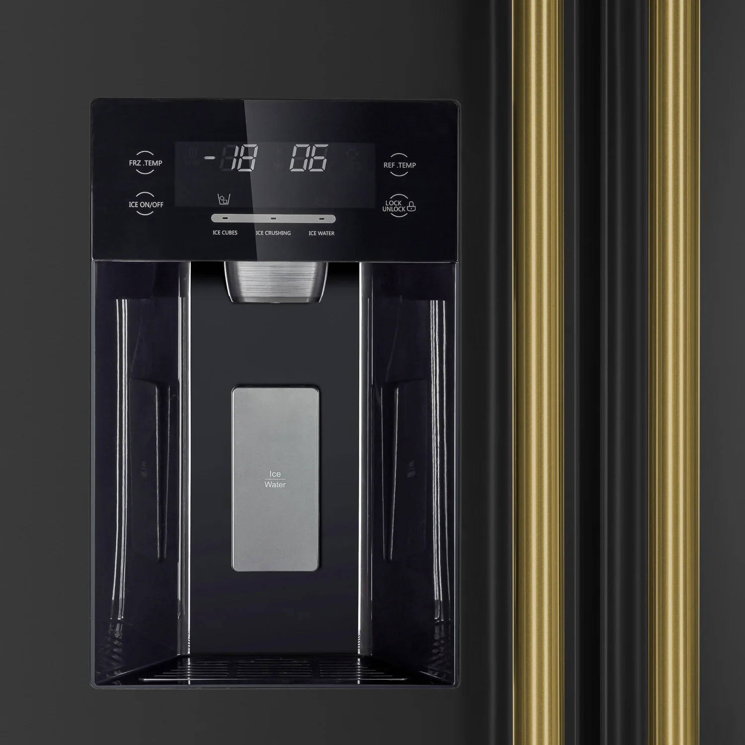 Forno Salerno 36" 20 Cu.Ft. Black Side-by-side Refrigerator with Ice & Water Dispenser - FFRBI1844-36BLK - Image 9