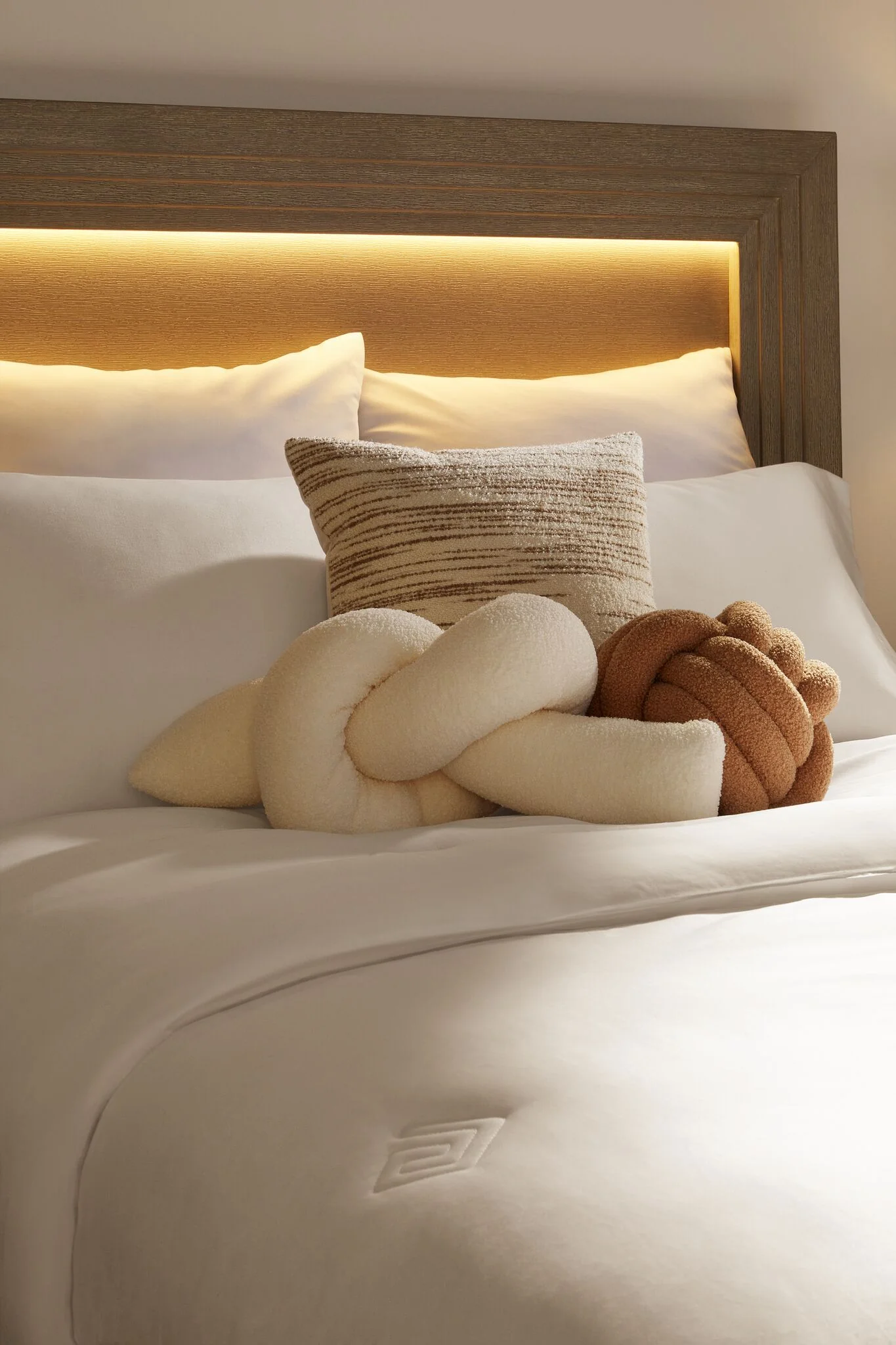 Fresh Perspective Knotted Tie Pillow -Cream - Image 2