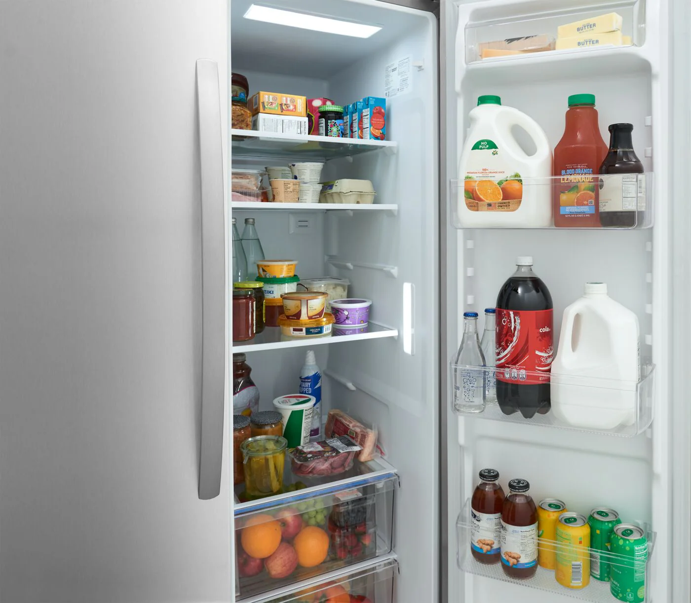 Frigidaire 36" 26.4 Cu. Ft. Stainless Steel Standard-Depth Side-by-Side Refrigerator - FRSN2610AF - Image 7