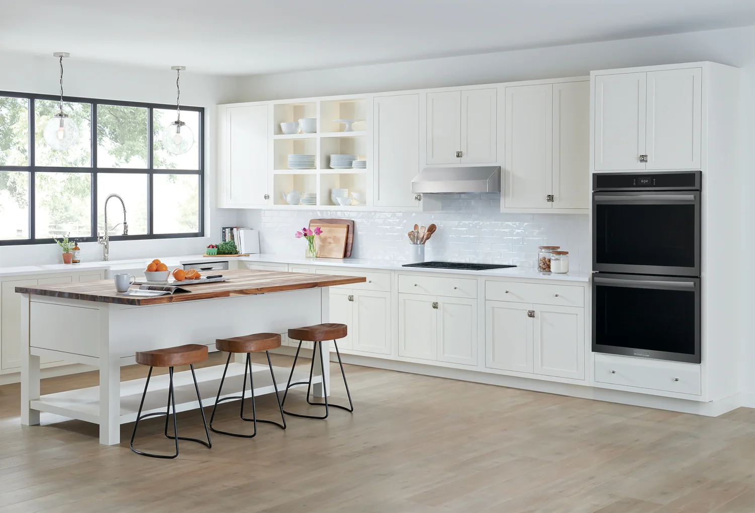 Frigidaire Gallery Smudge-Proof Black Stainless Steel 30" Double Wall Oven with Total Convection (10.6 Cu. Ft) - GCWD3067AD - Image 9