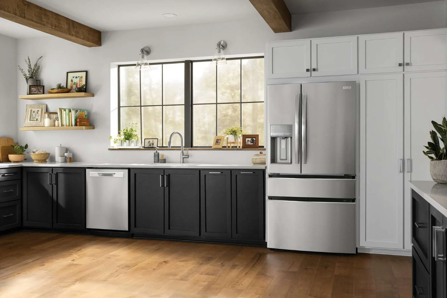 Frigidaire Gallery 36" 26.3 Cu. Ft. Smudge-Proof® Stainless Steel 4-Door French Door Refrigerator - GRMS2773AF - Image 3
