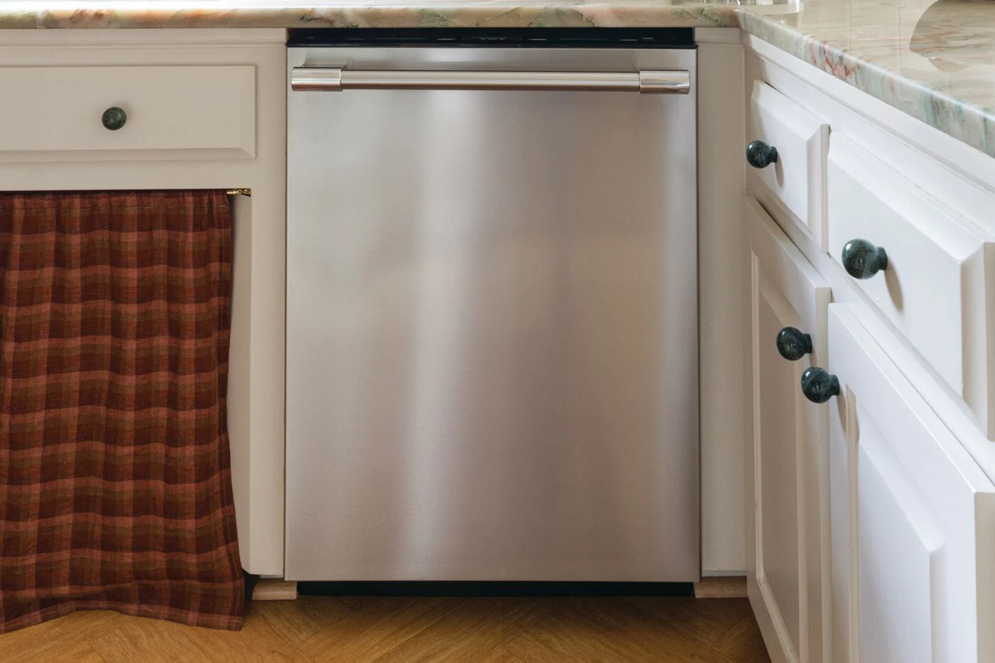 Frigidaire Professional 24" Stainless Steel Tub Built-In Dishwasher - PDSH4816BF - Image 2