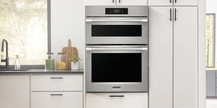 Frigidaire Professional 30" Smudge-Proof Stainless Steel Combination Wall Oven and Microwave with Total Convection and Air Fry (5.3 cu. ft.) - PCWM3080AF - Image 6