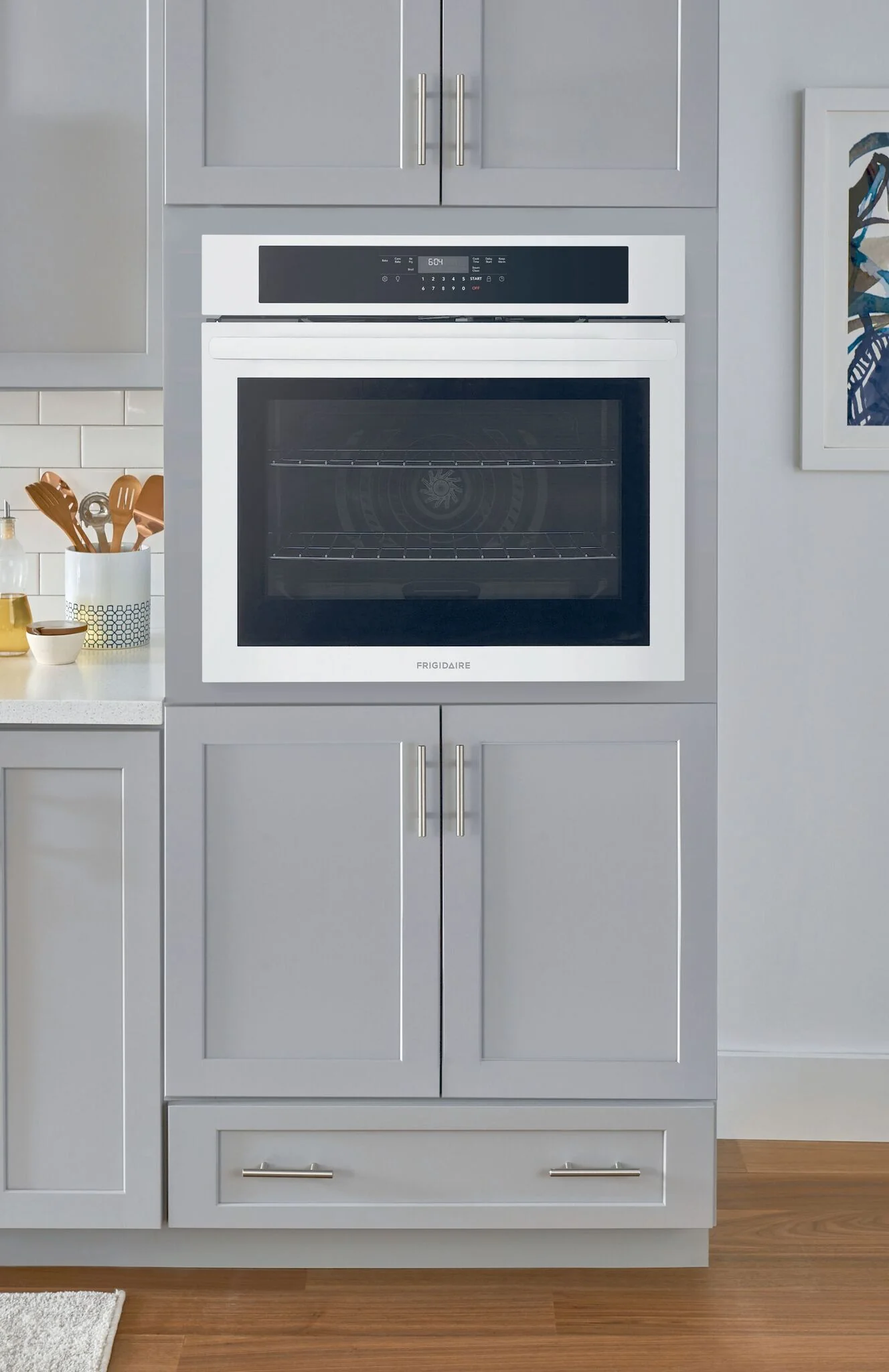 Frigidaire White 30" Single Wall Oven (5.3 Cu. Ft.) - FCWS3030AW - Image 2
