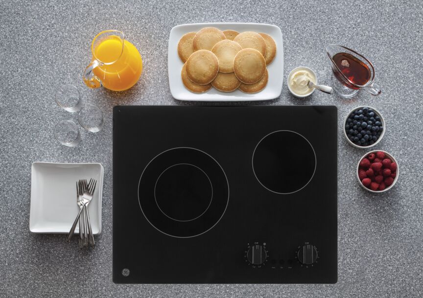 GE 21" Electric Cooktop Black - JP3021DPBB - Image 4