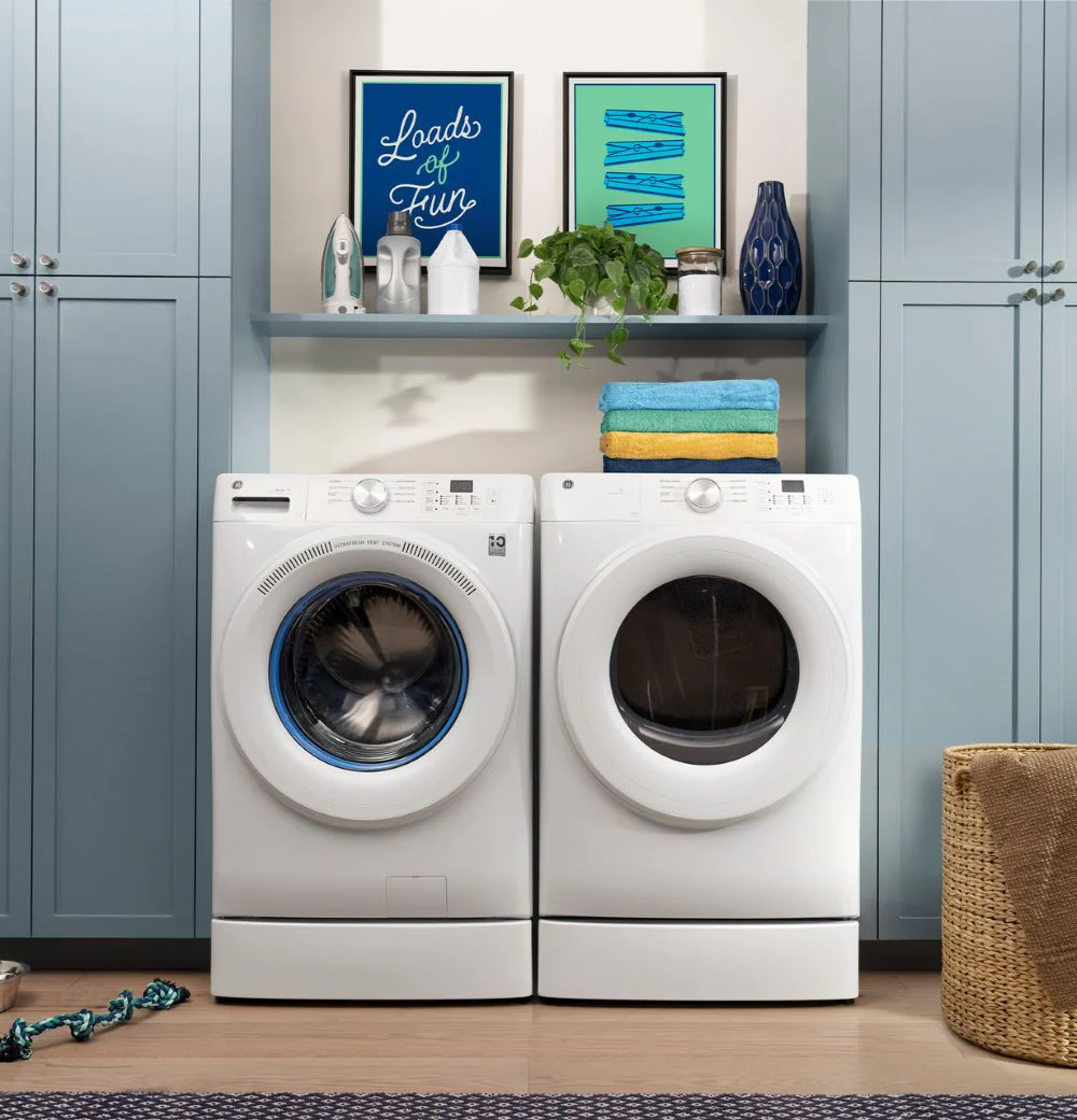 GE 7.8 cu. ft. Capacity Front Load Electric Dryer with Sanitize Cycle, Control Lock and WiFi, White - GFD35ESMYWW - Image 2