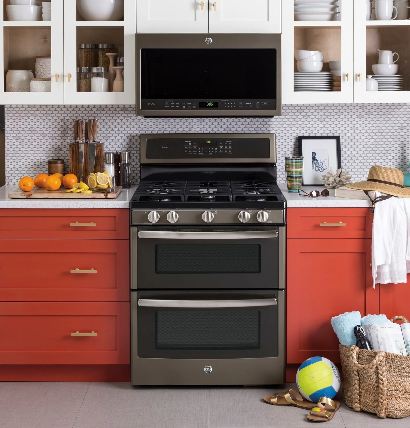 GE Profile Slate SpaceMaker Over-the-Range Microwave (2.1 Cu. Ft.) - PVM2188SLJC - Image 2