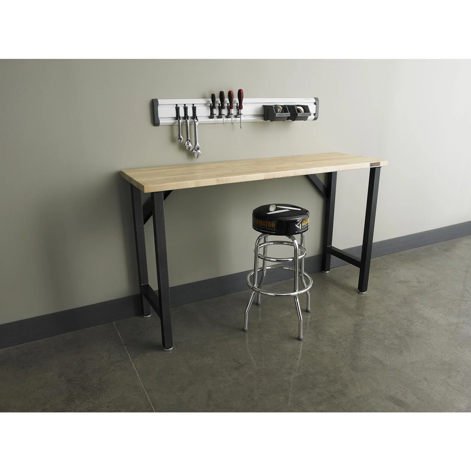 Gladiator Hammered Granite 66-1/2 Wide Hardwood Modular Workbench - GAWB66HWGG - Image 8