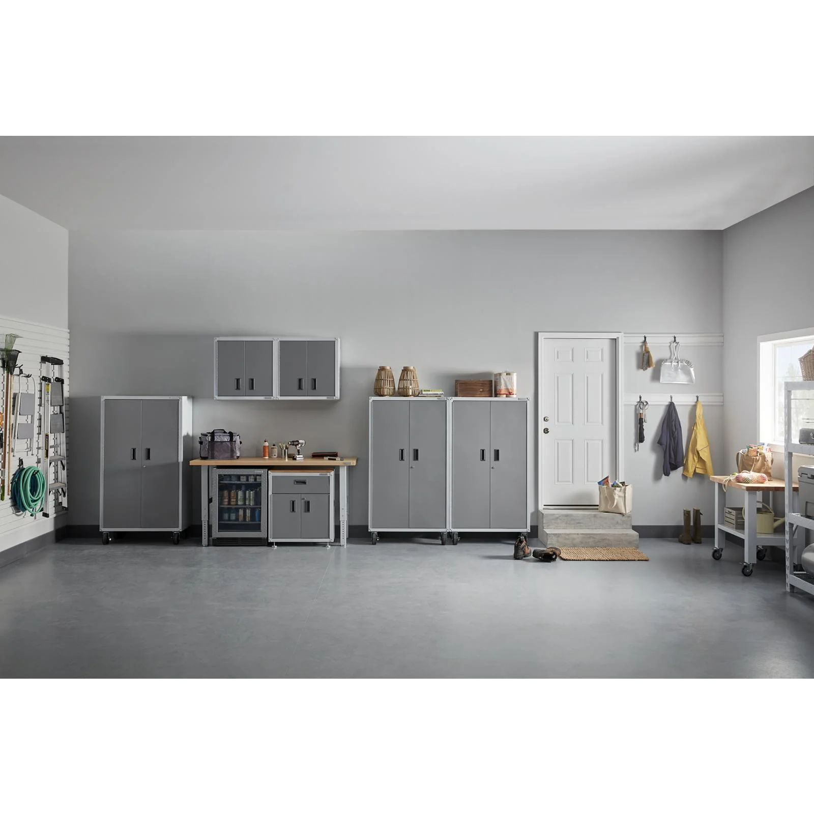 Gladiator Hammered White 3' Wide Mobile Workstation - GAMW36HWKW - Image 7