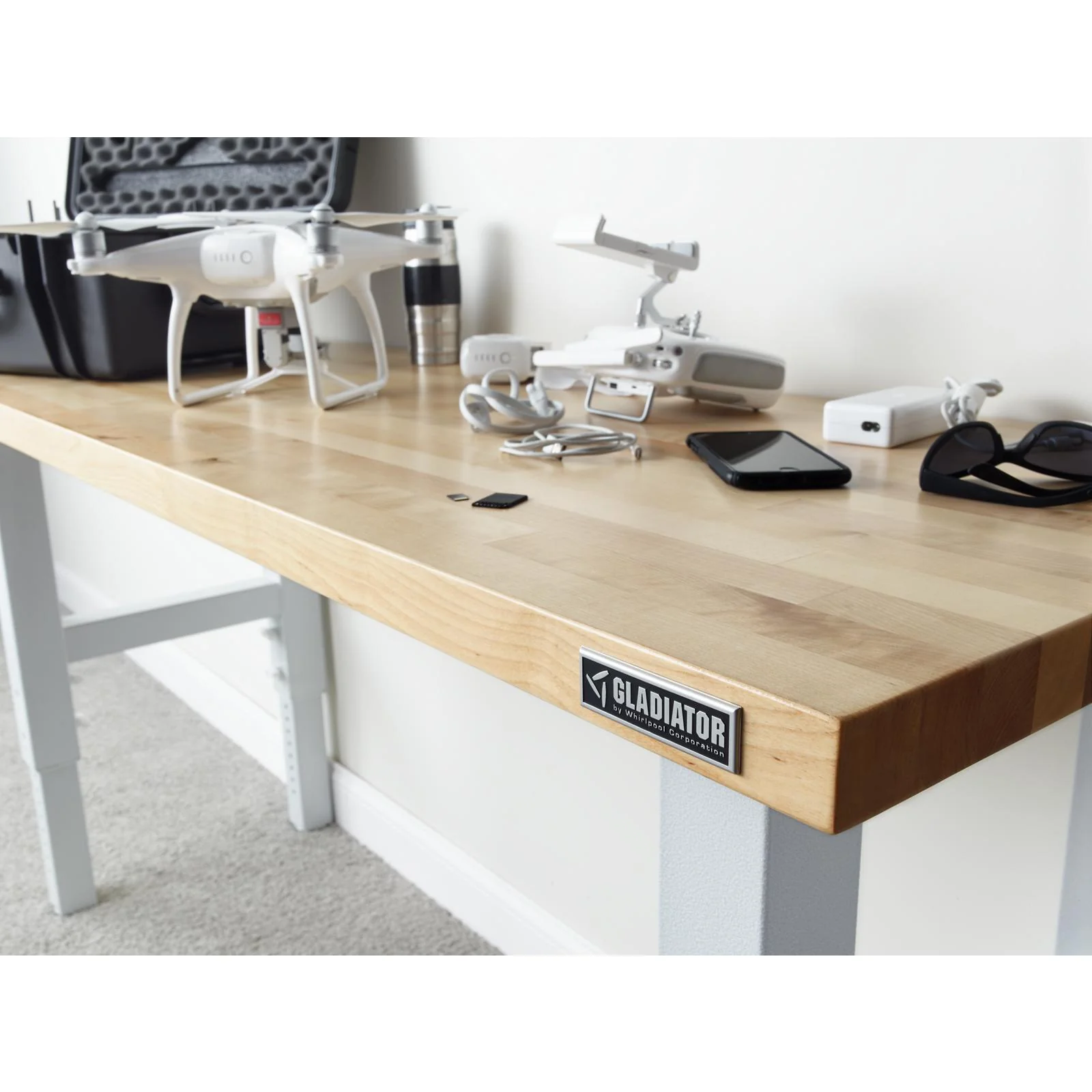 Gladiator Hammered White 6' Adjustable Height Hardwood Workbench - GAWB06HWGW - Image 7