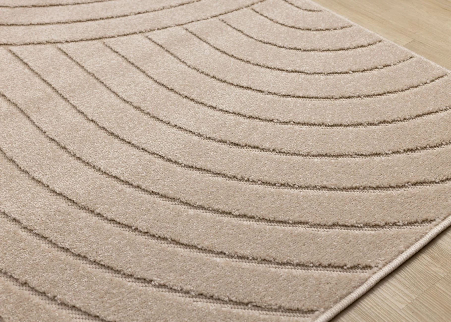 Golden Dunes 5'3" x 7'7" Modern Curved Arches Design Area Rug - Beige - Image 3