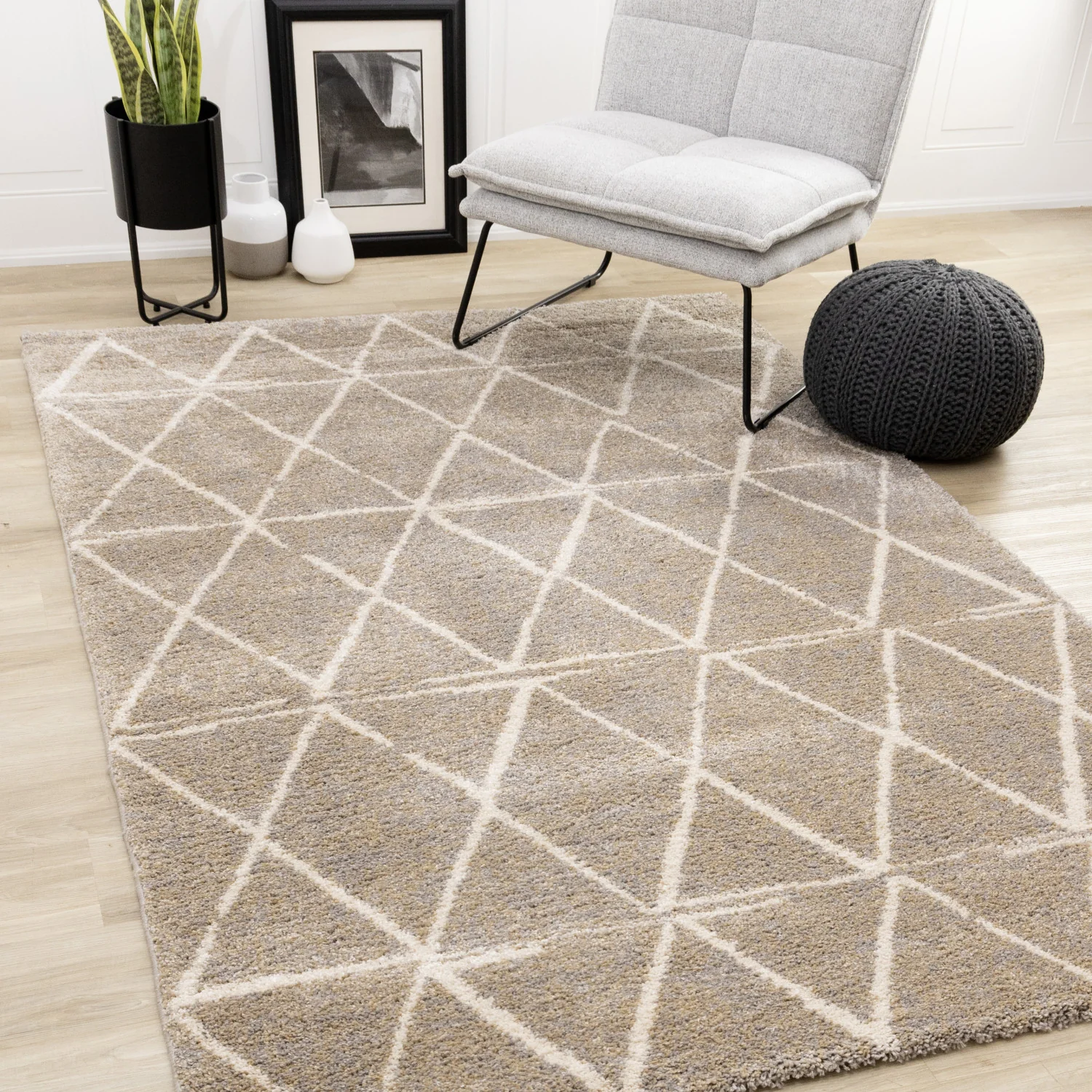 Halle Casual Contemporary Trellis Area Rug - 8' X 11' - Greige/Cream - Image 2
