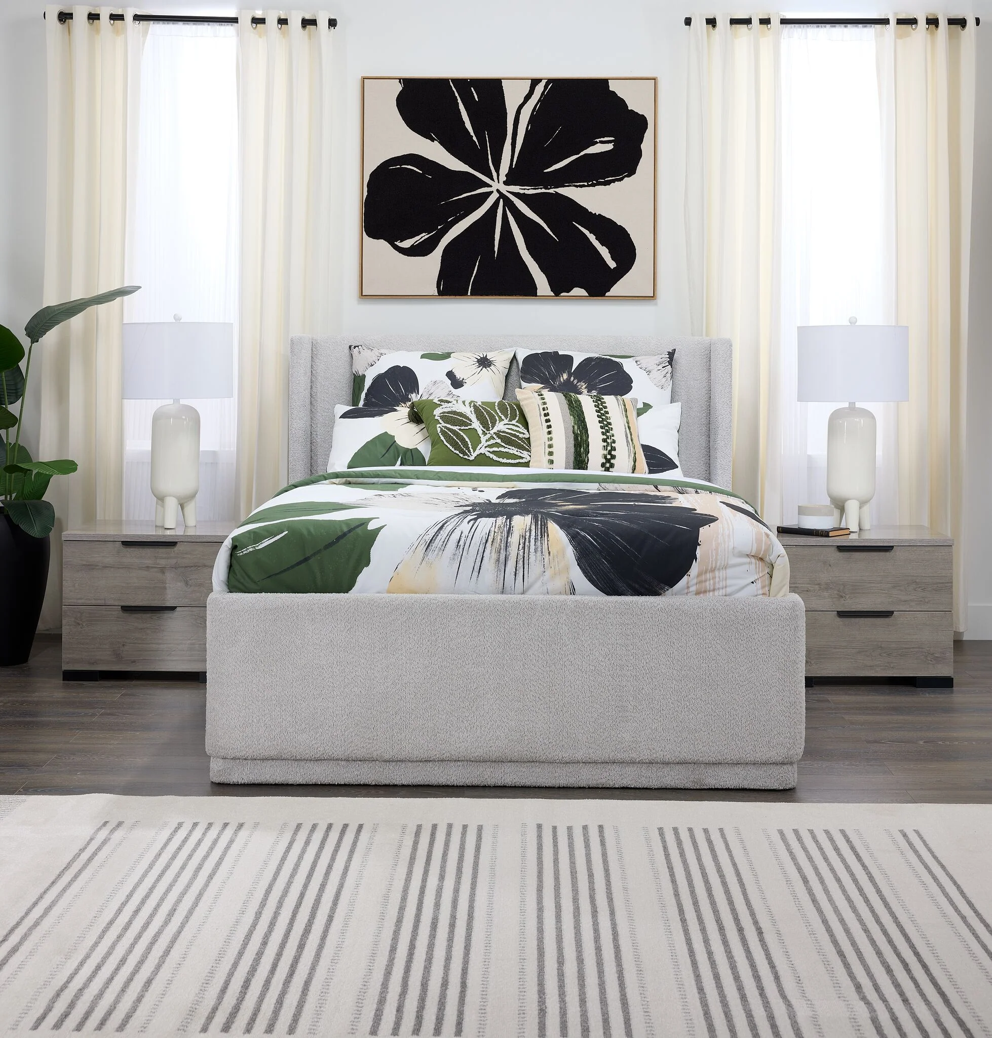 In Full Bloom - Hallie 3-Piece Full Upholstered Bed - Light Grey - Image 3