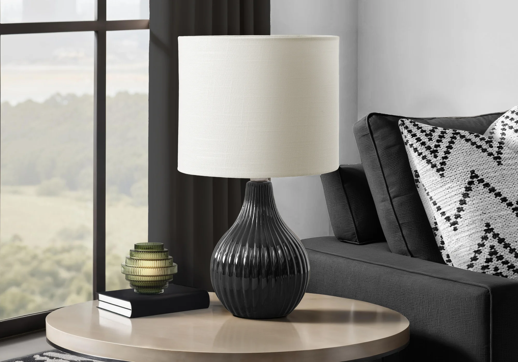 Haze Table Lamp - Black - Image 2