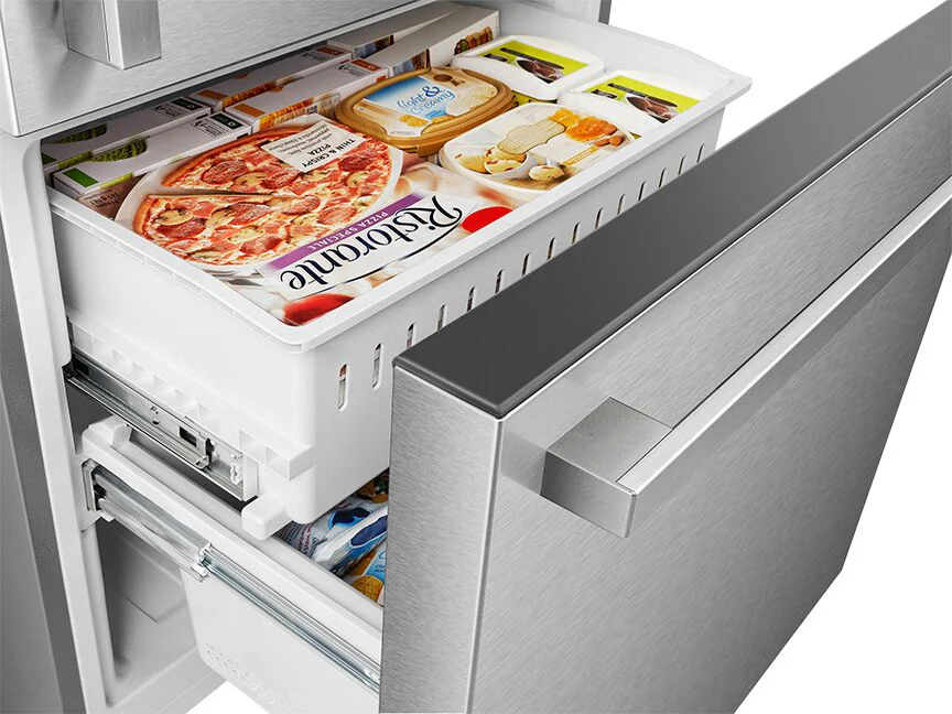 Hisense 31" 17 Cu. Ft. Fingerprint Resistant Titanium Counter-Depth Bottom-Freezer Refrigerator - RB17A2CSE - Image 10