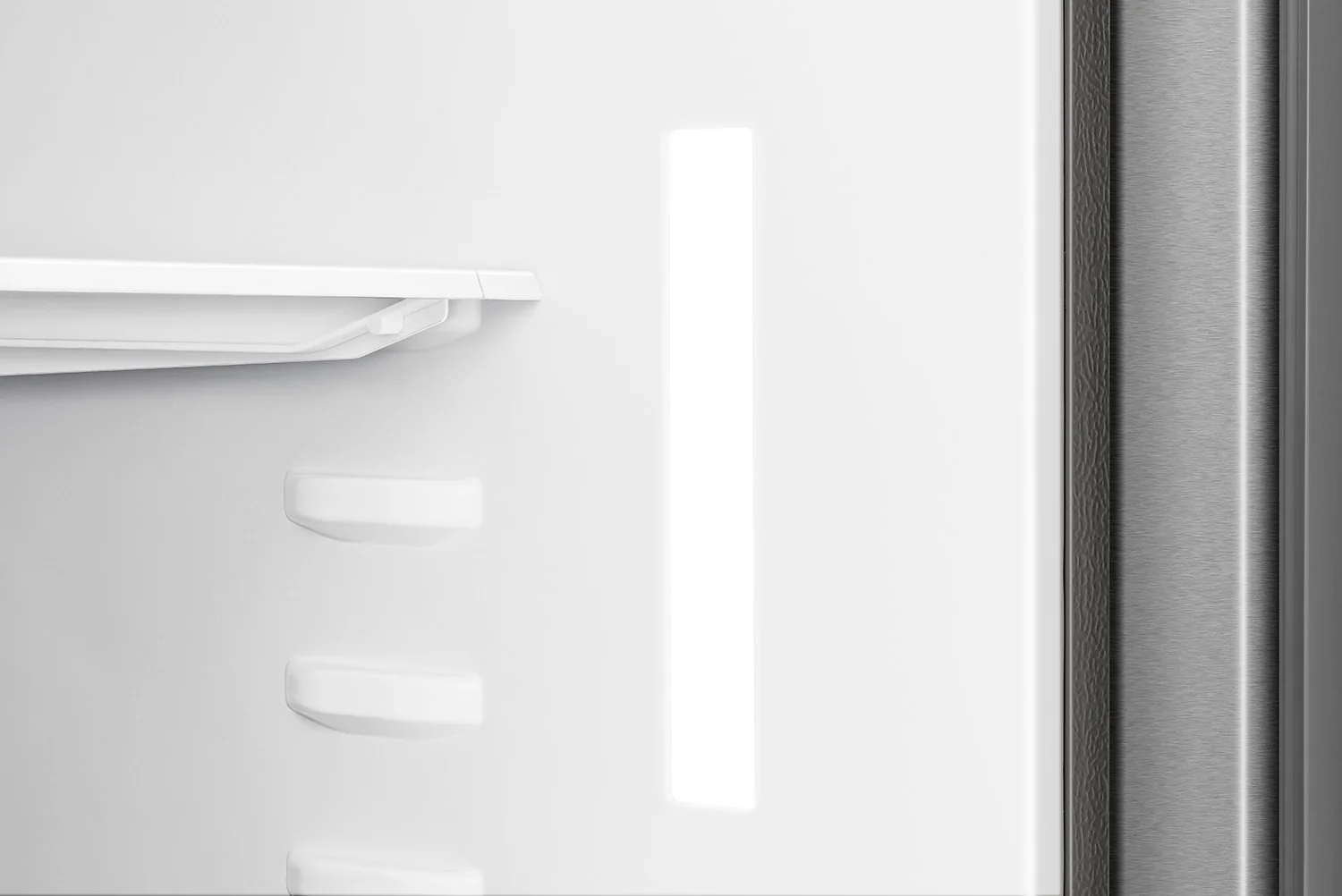 Hisense 31.5" 22.1 Cu. Ft. Stainless Steel French Door Refrigerator - RF22B3FSE - Image 9