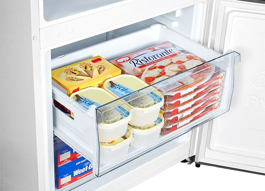 Hisense 28" 15 Cu. Ft. White Counter-Depth Bottom-Freezer Refrigerator - RB15A2CWE - Image 9