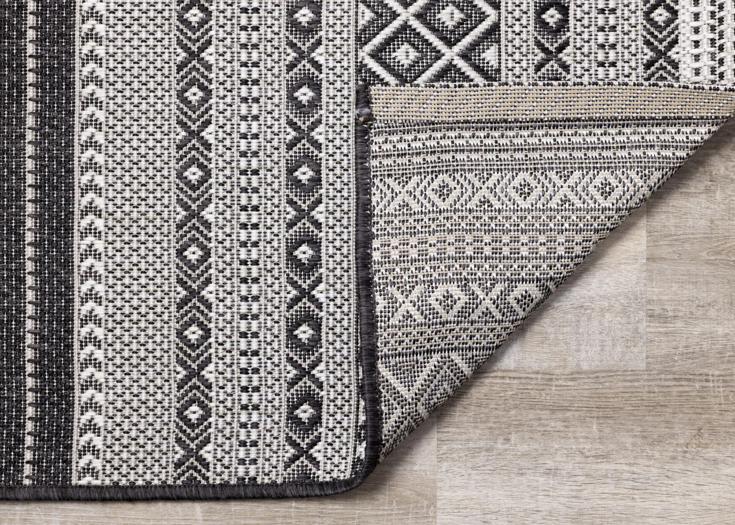 Jango Indoor/Outdoor Tribal Area Rug - 8' X 11' - Grey/Black - Image 6